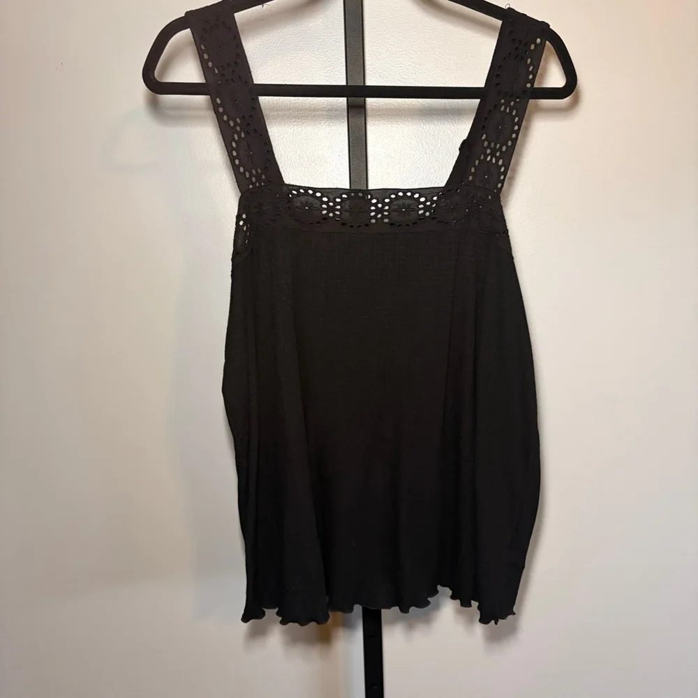 Women's TORRID Black‎ Ribbed Eyelet Tank Top Size 00